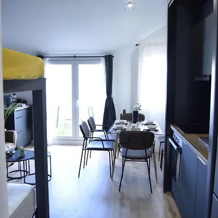 Residencial Apartment *